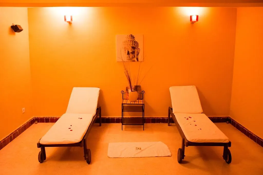 Palais Jena Hotel & Spa Lagouassem