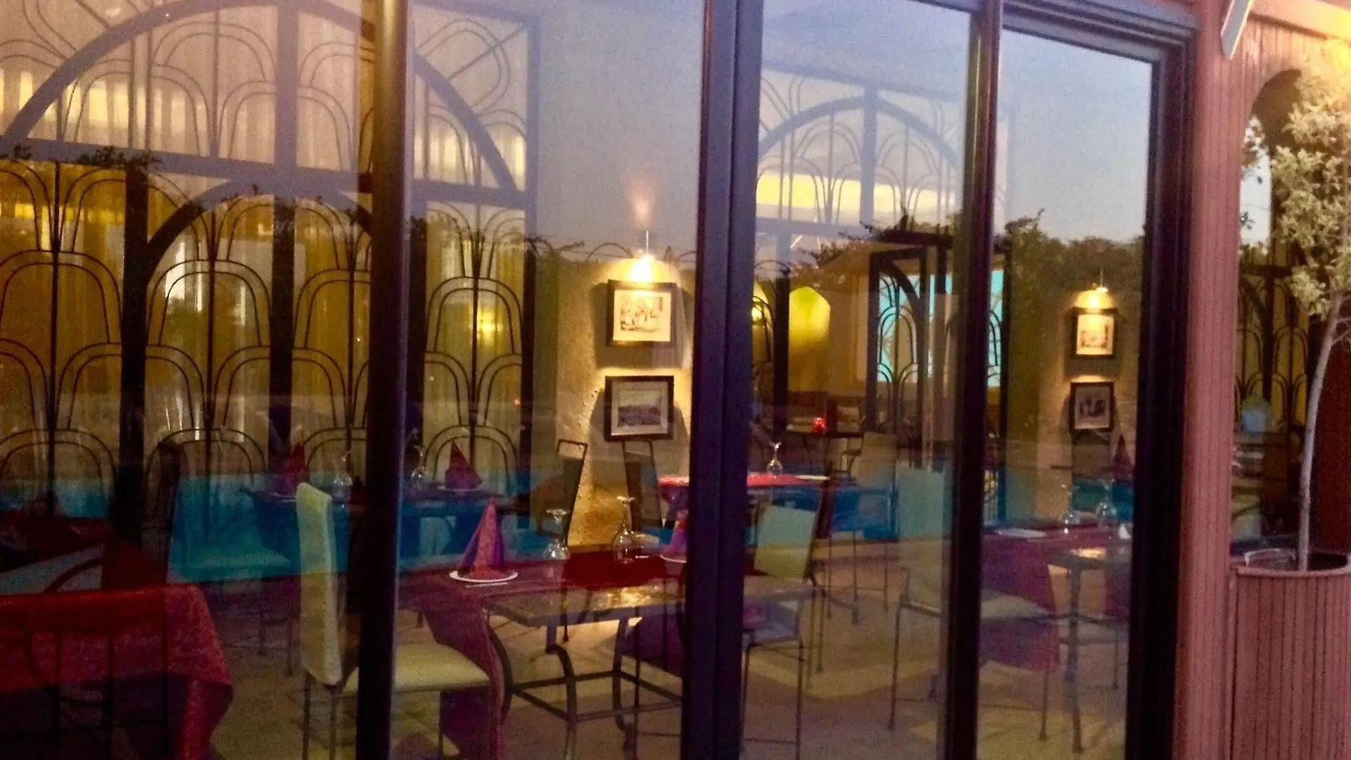 Palais Jena Hotel & Spa Lagouassem