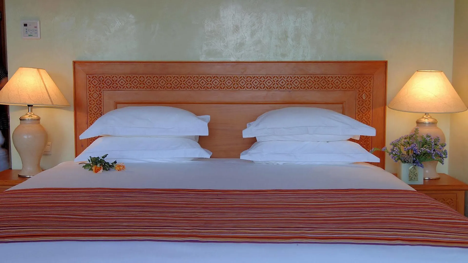 Palais Jena Hotel & Spa Lagouassem